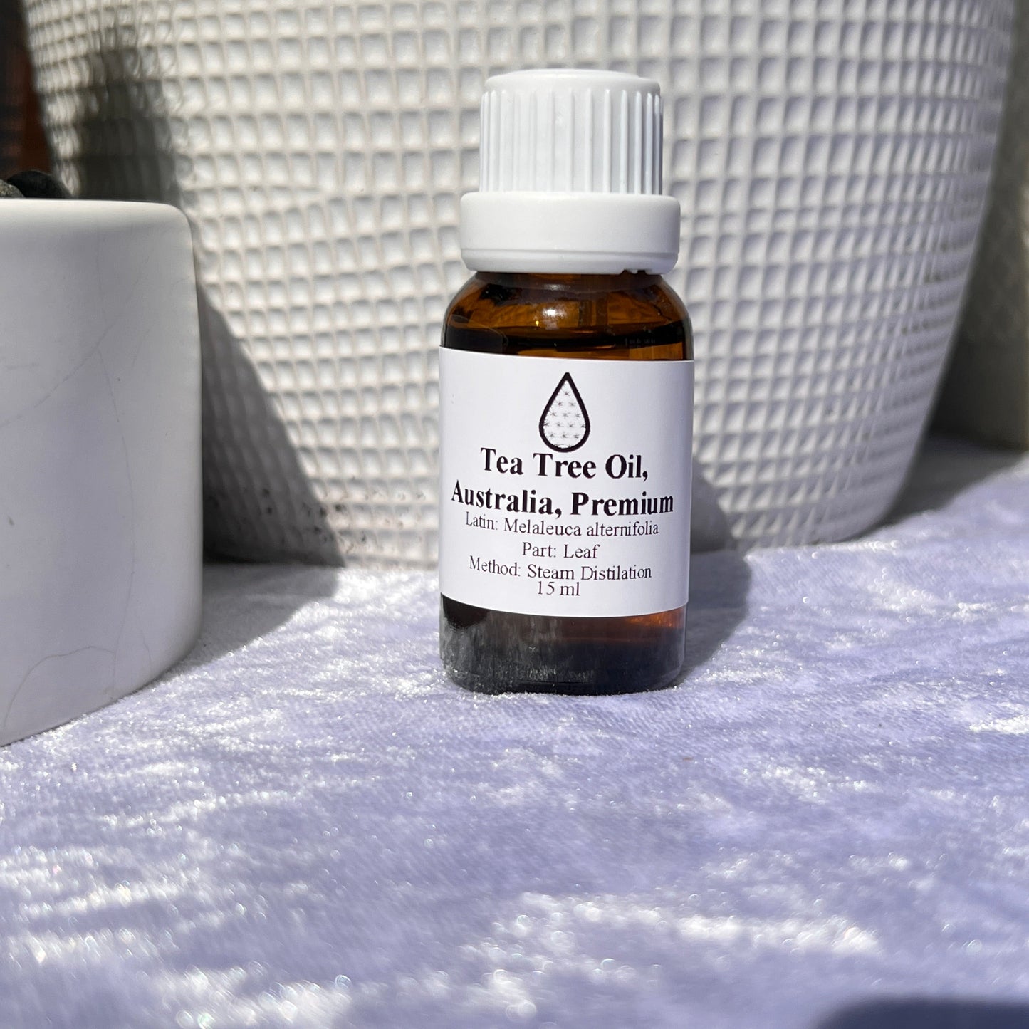 TEA TREE ESSENTIAL OIL, PREMIUM, AUSTRALIA