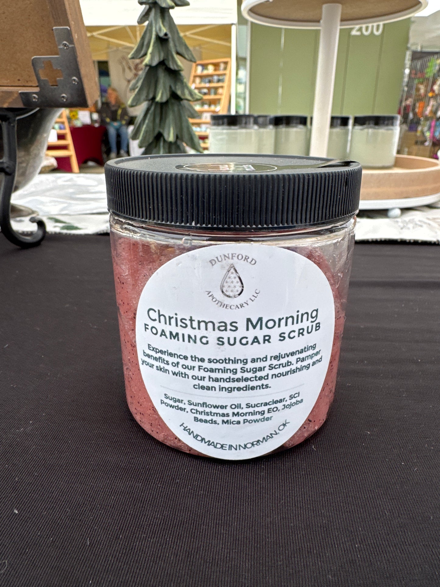 CHRISTMAS MORNING FOAMING SUGAR SCRUB